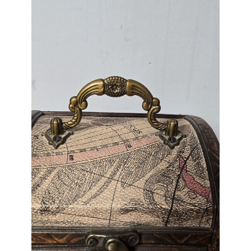 Decorative Wooden Treasure Chest With Antique World Map Pattern. Approx. 5"× 4" - Picture 6 of 10